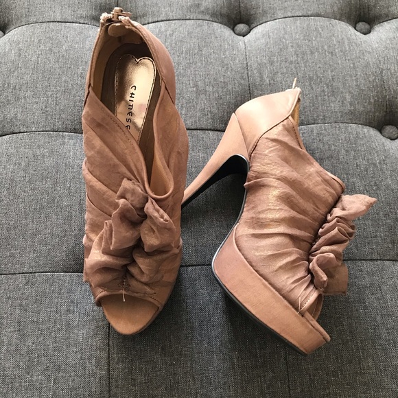 Chinese Laundry Shoes - Picture 2 of 8